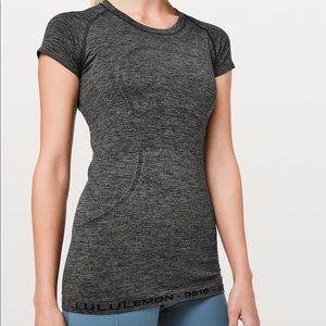 Swiftly Tech Short Sleeve Crew  20Y Collection